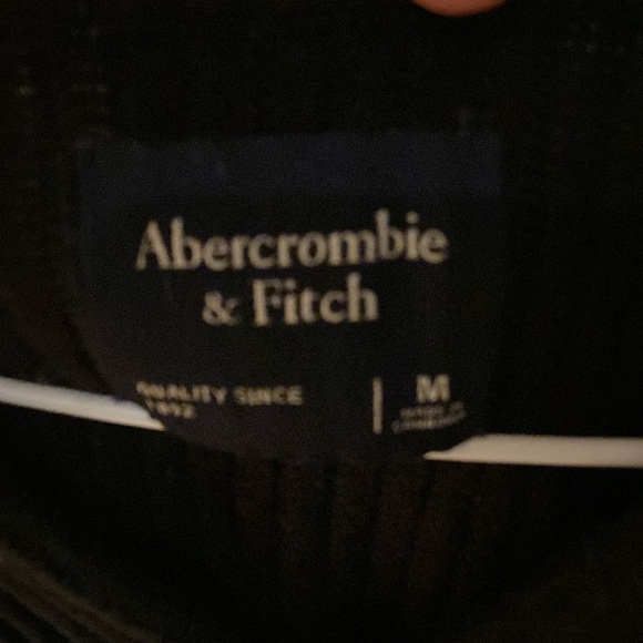 Abercrombie plisse polo - Picture 3 of 3